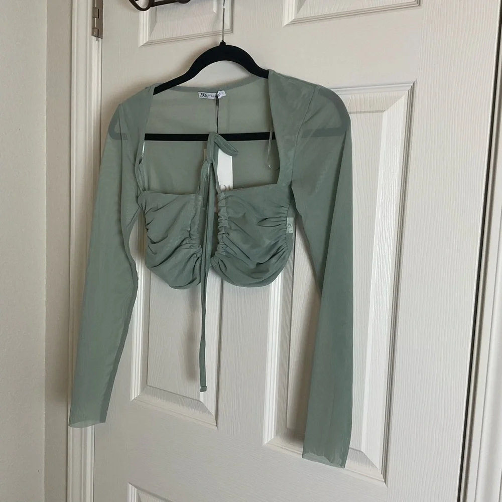 ZARA TULLE RUCHED CROP TOP NWT Long Sleeve Crisscross Straps M
